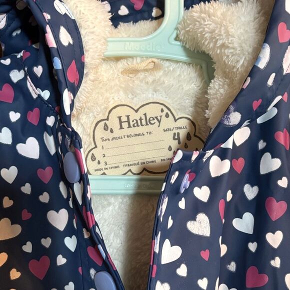 Hatley Heart Pattern sherpa lined Raincoat - Navy and Pink - Picture 3 of 4